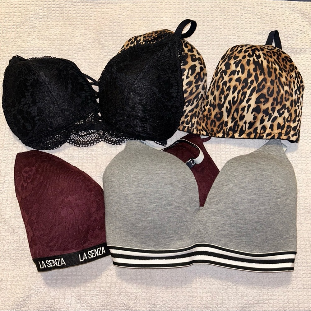 NEW La Senza Wireless Bras NWT
